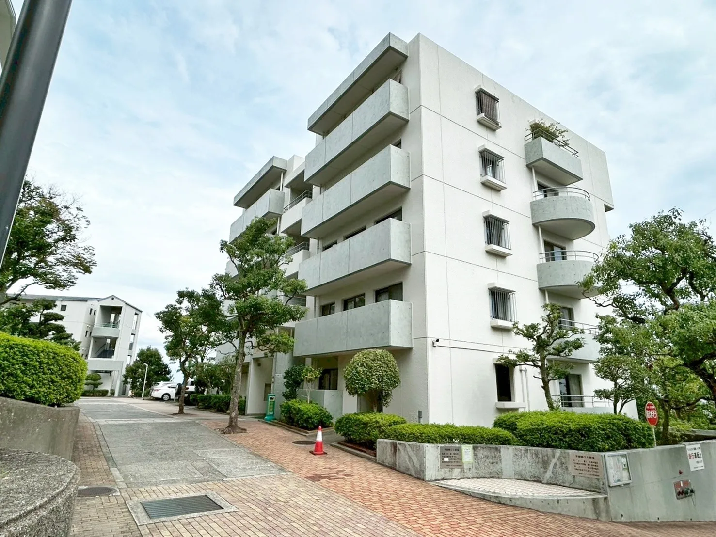 日商岩井芦屋ガーデンヒルズC棟【成約済】